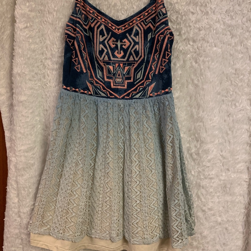 Woman’s dress shirt